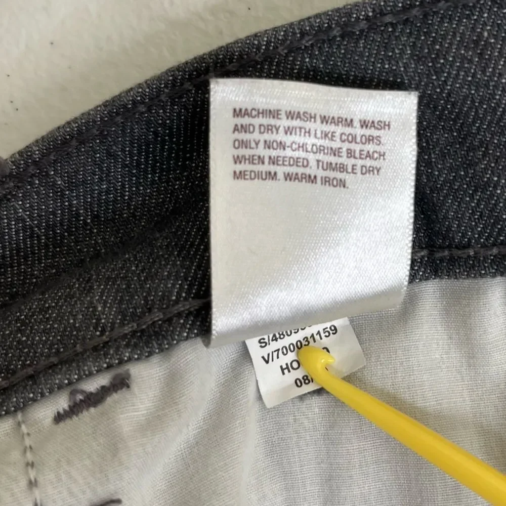 Old Navy Sweetheart Gray Five Pocket Jeans Straight Leg Women 16 Cotton Spandex